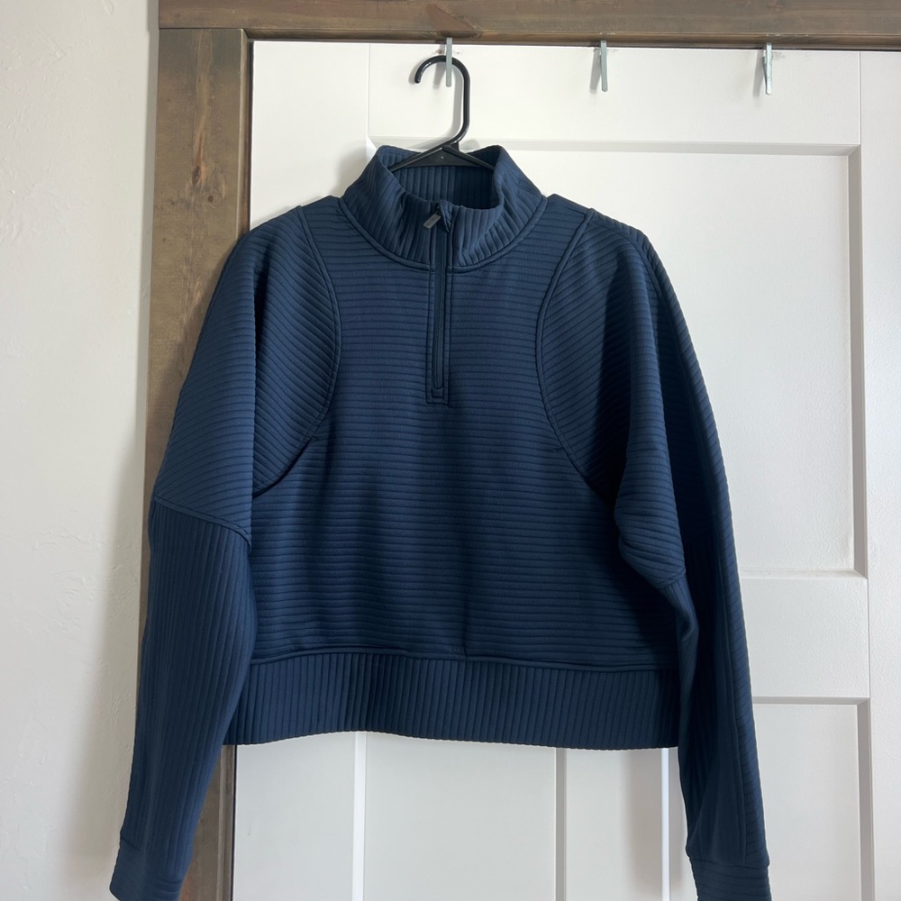 Navy Blue Ribbed Pullover